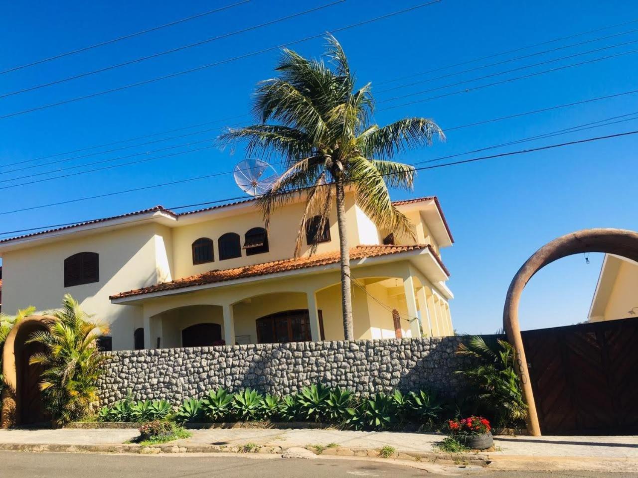 Villa Casa Em Águas de Lindóia Extérieur photo